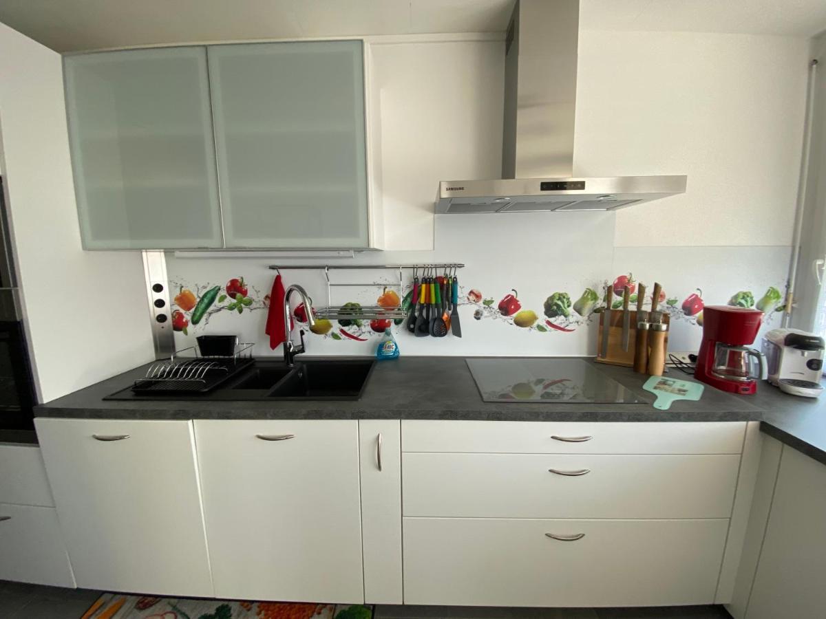 Le Mun-T2, 60M2, Balcons, Parking, Wifi, Linge, Produits, Face A La Gerdarmerie, Vue Cathedrale Reims Eksteriør bilde