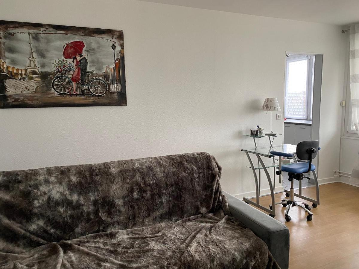Le Mun-T2, 60M2, Balcons, Parking, Wifi, Linge, Produits, Face A La Gerdarmerie, Vue Cathedrale Reims Eksteriør bilde